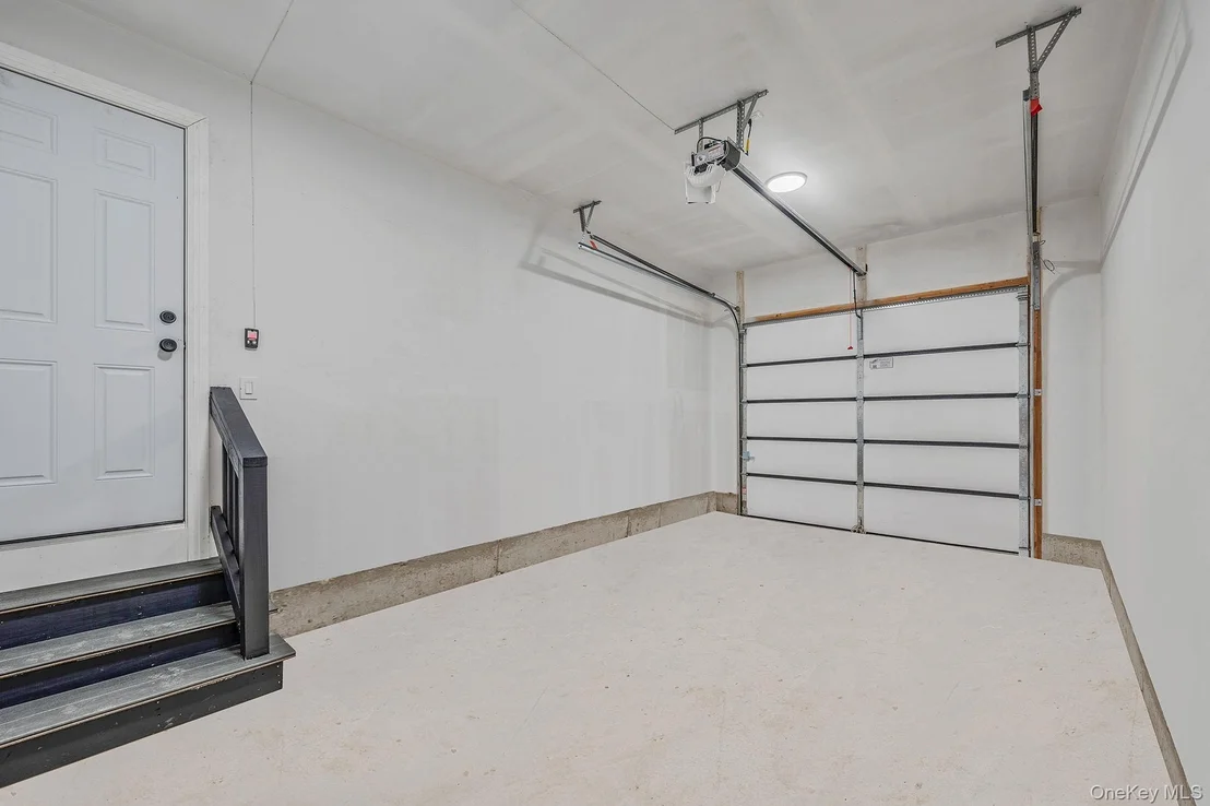 Photo of 39 Lakeview Drive