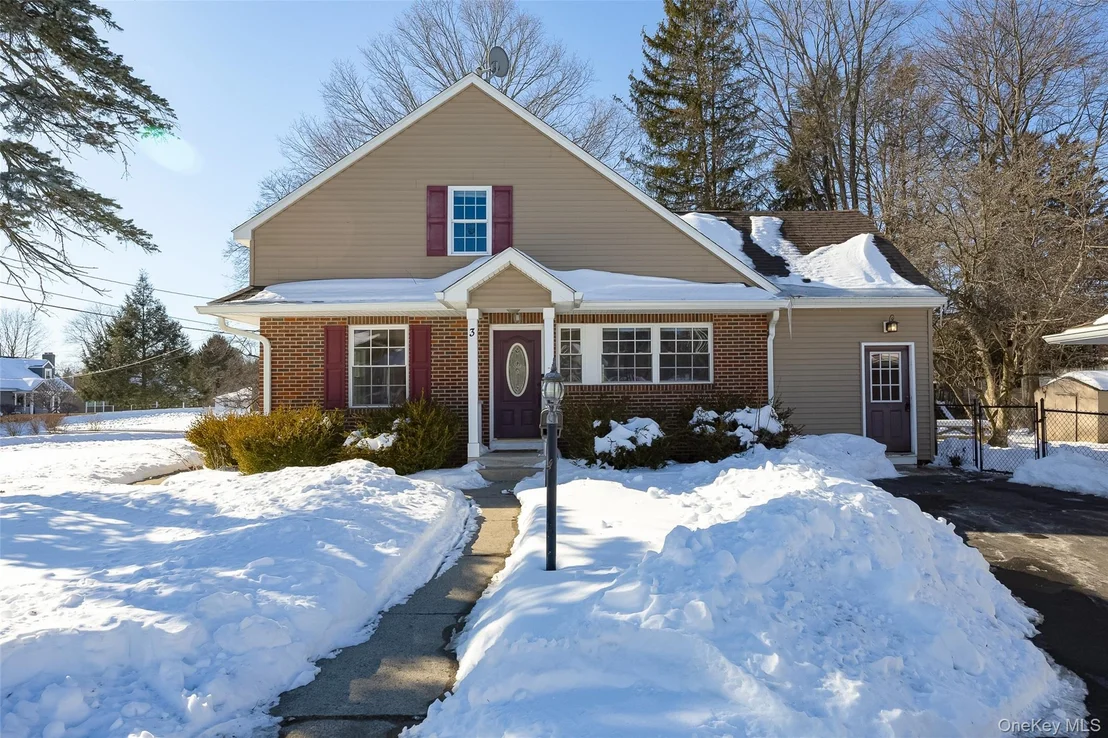 Photo of 3 Mansion Drive