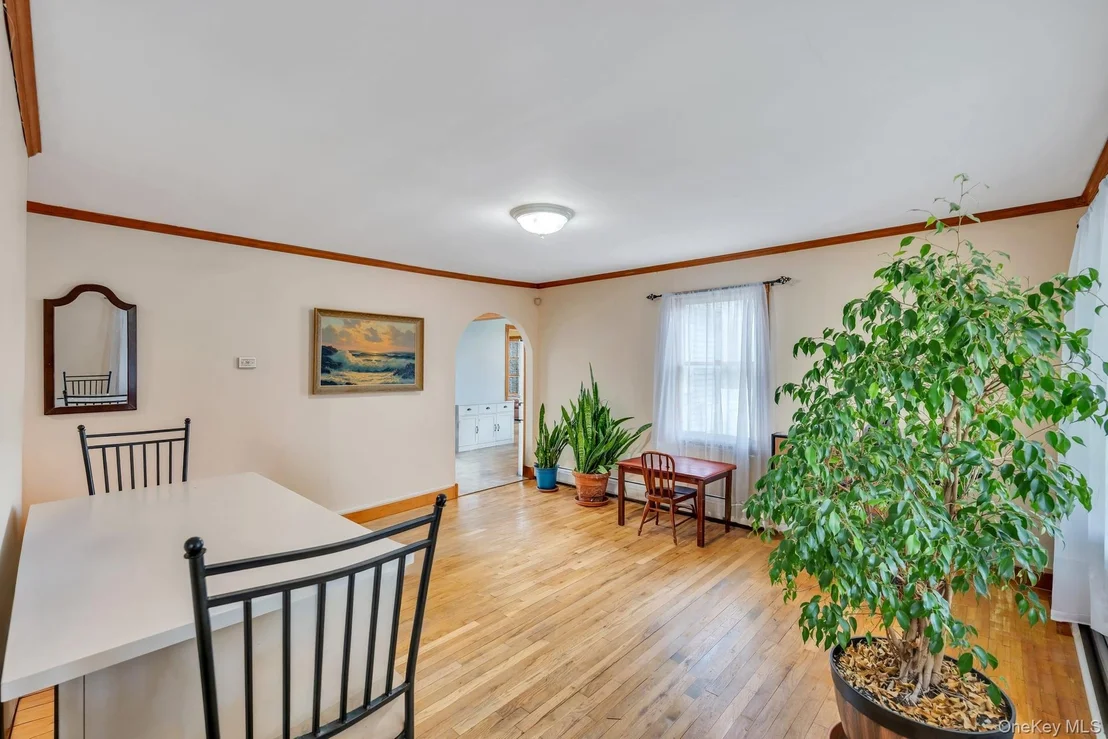 Photo of 8 Lama Drive