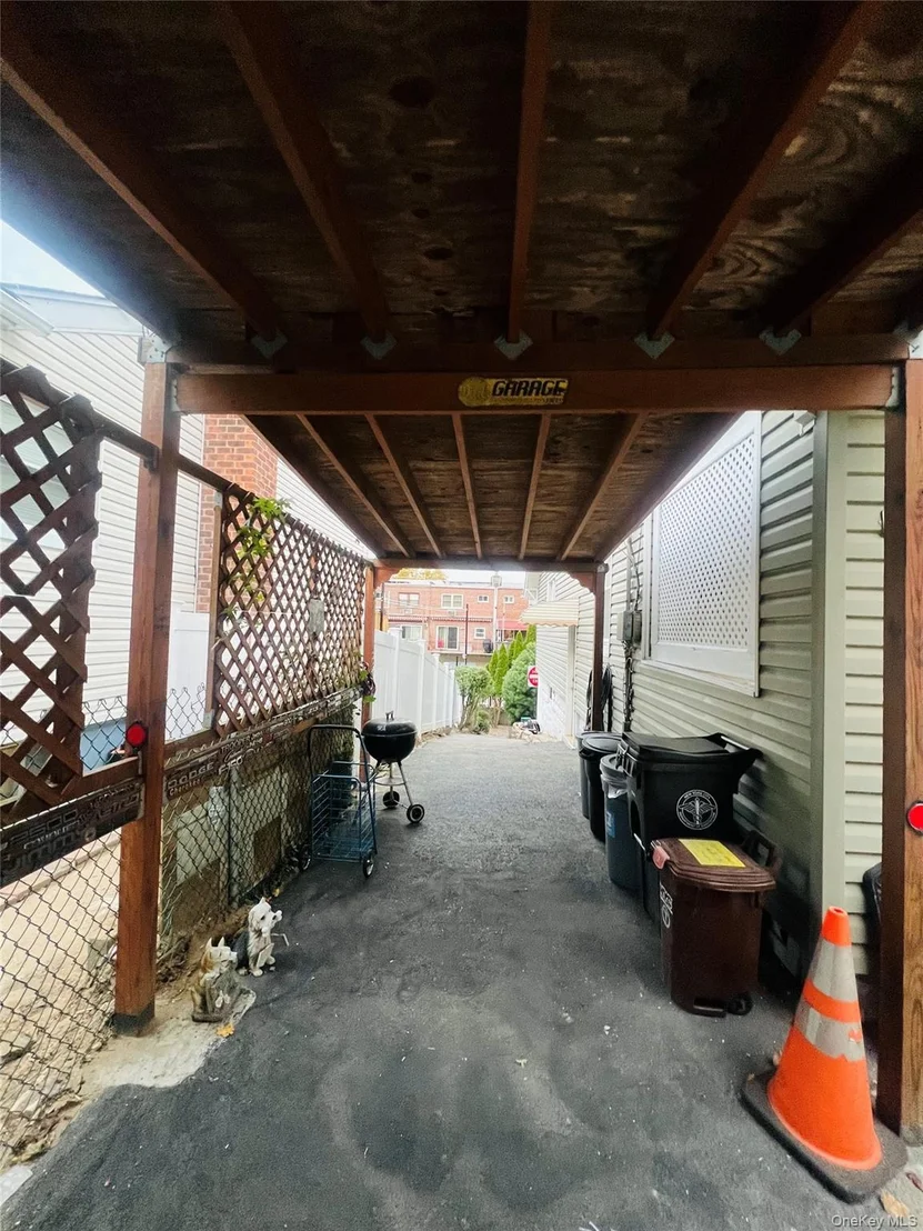 Photo of 512 Logan Avenue