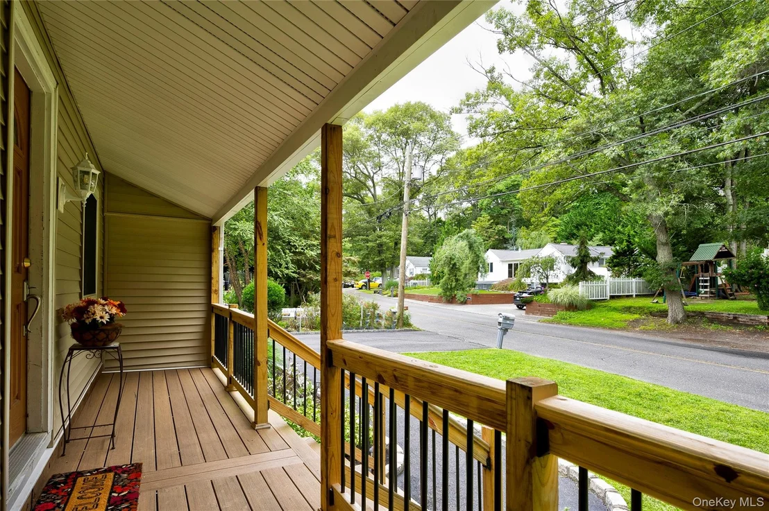 Photo of 238 Locust Drive