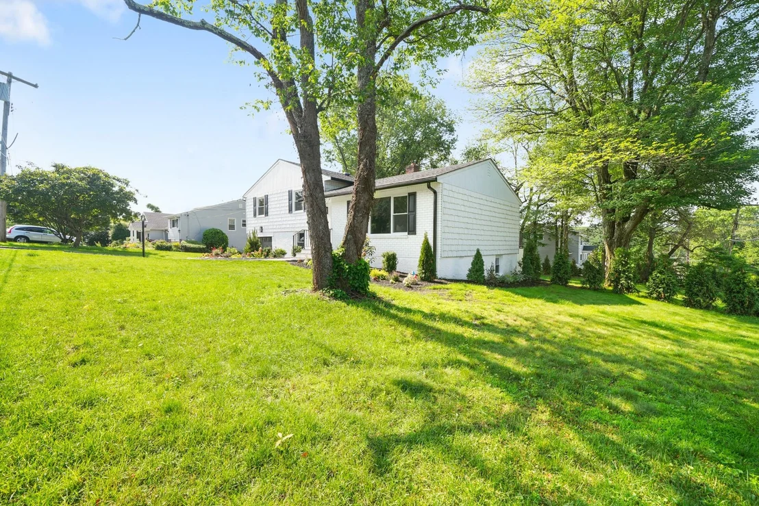 Photo of 2 Danby Place