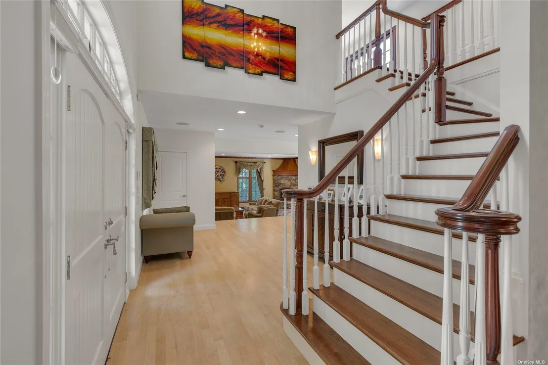 Photo of 7 Pine Ridge Drive