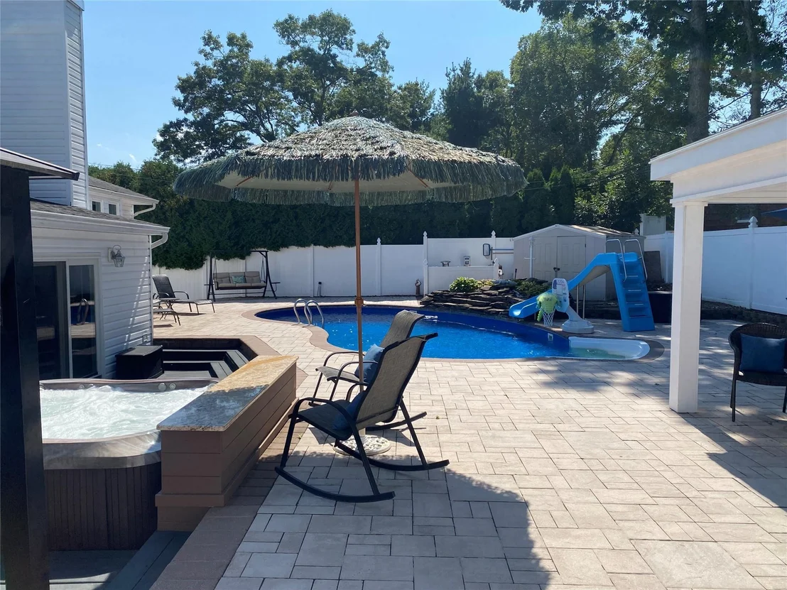 Photo of 40 Roy Drive