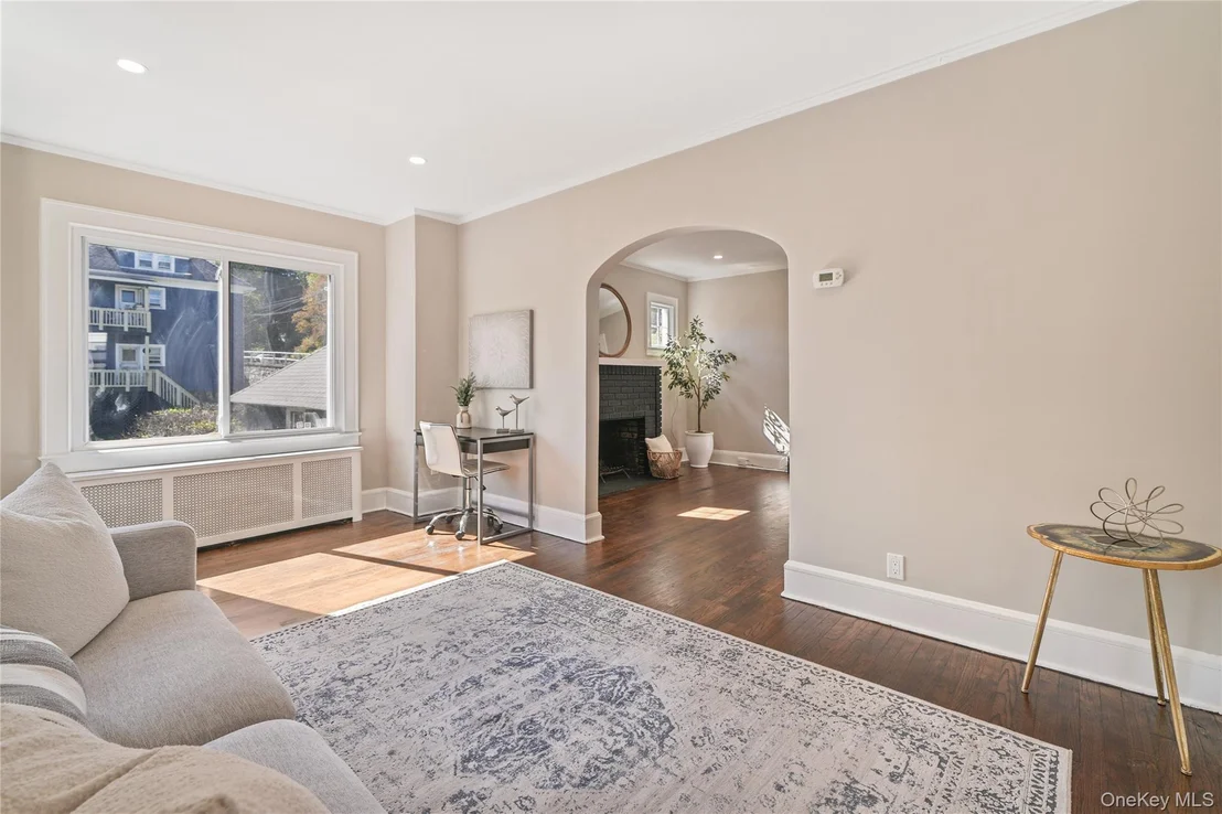 Photo of 511 Decatur Avenue