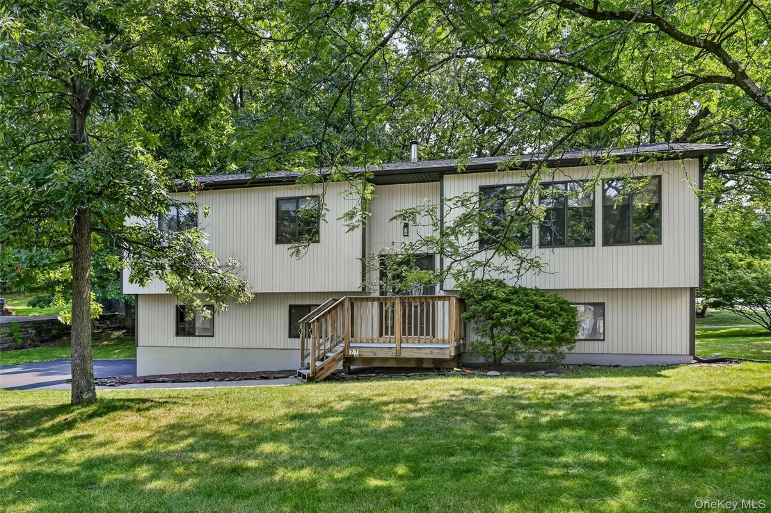 Photo of 22 Cambridge Circle