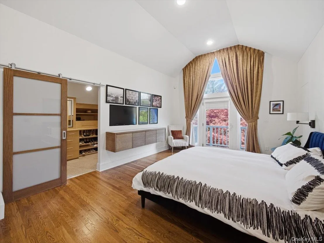 Photo of 608 Palmer Drive