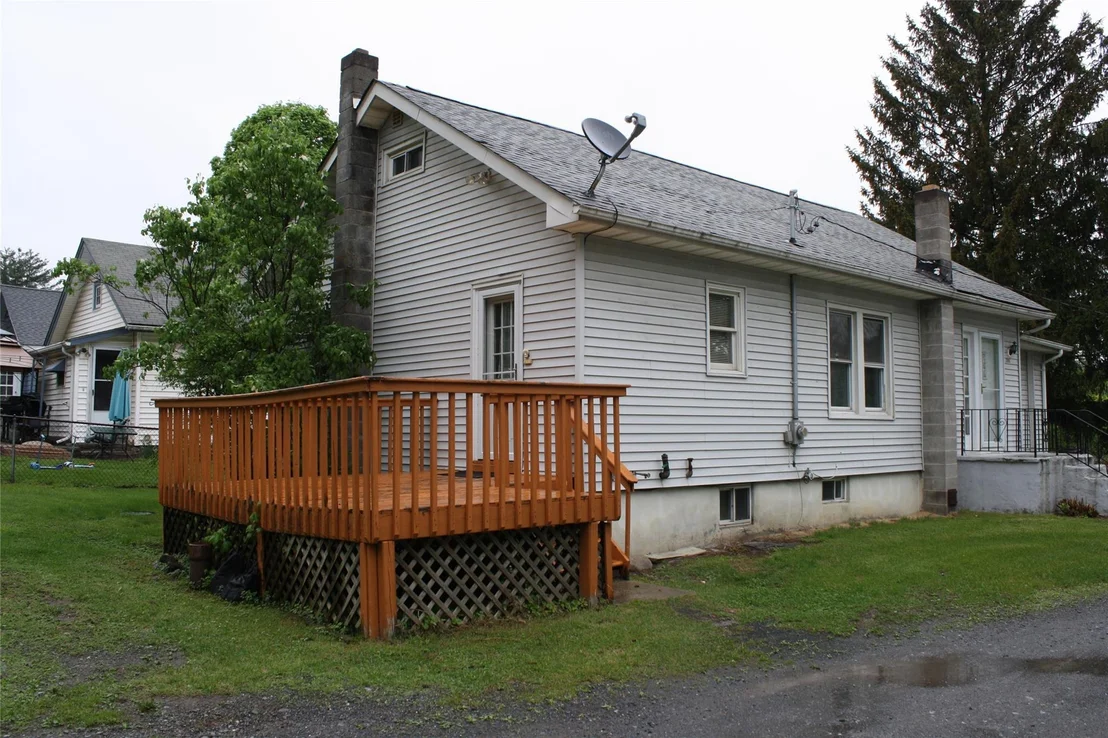 Photo of 2015 State Route 208