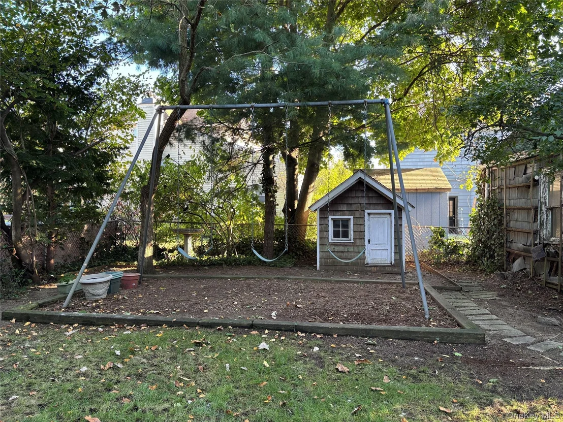 Photo of 92 Walnut Street