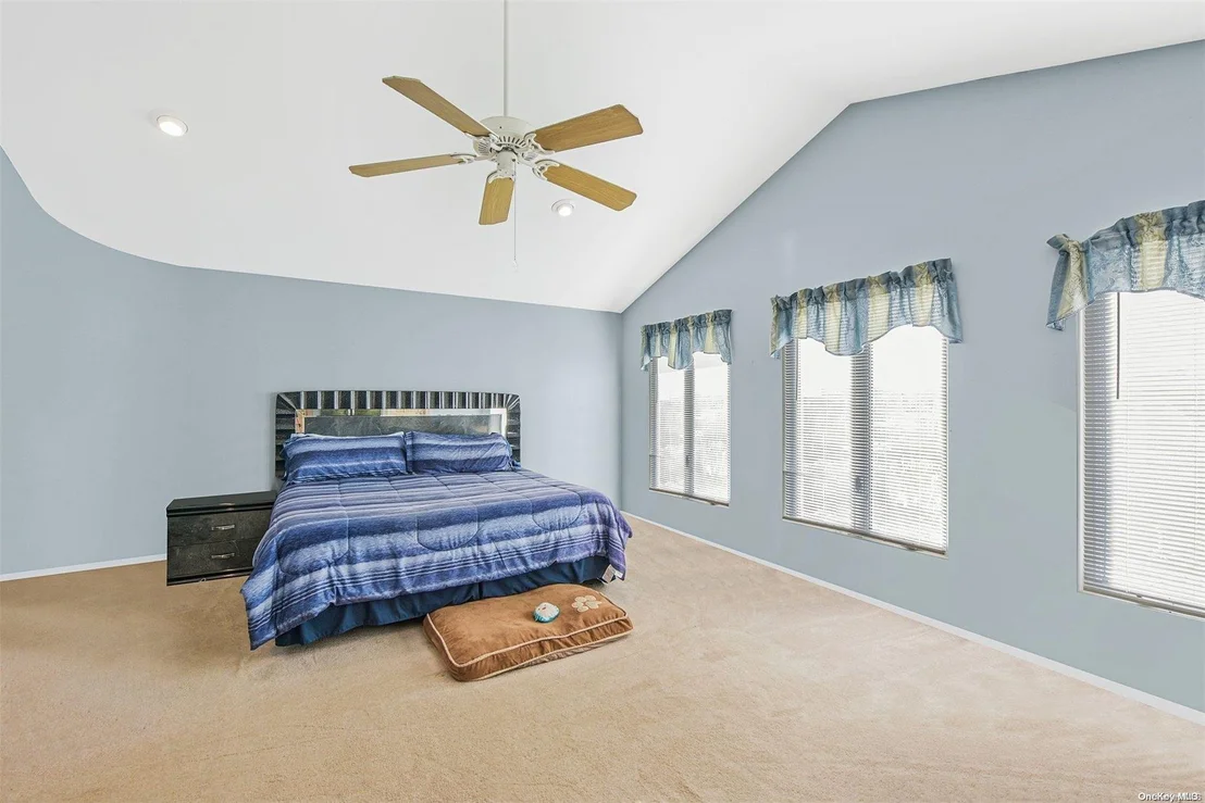 Photo of 120 Anchorage Drive