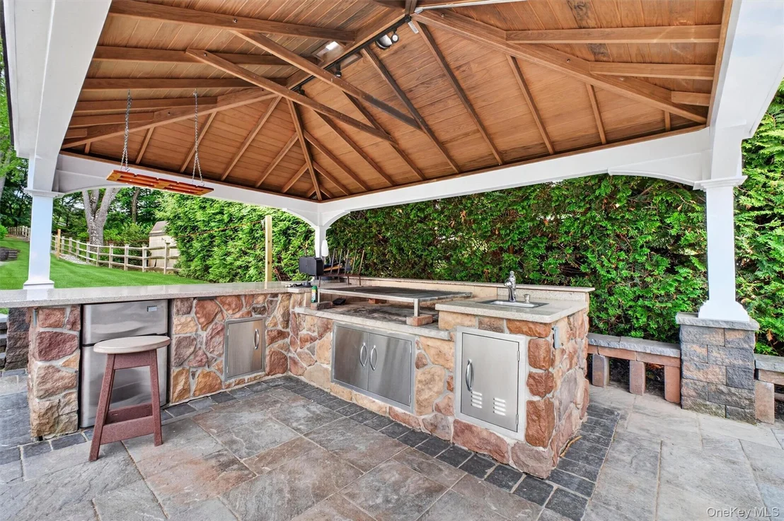 Photo of 46 Camelot Road
