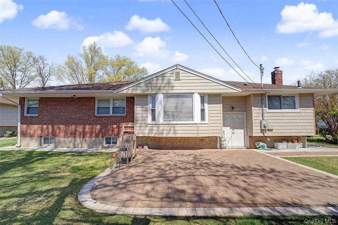Photo of 31 Edgemere Drive