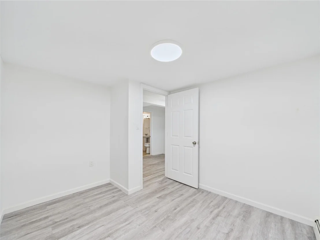 Photo of 170 Mastic Boulevard