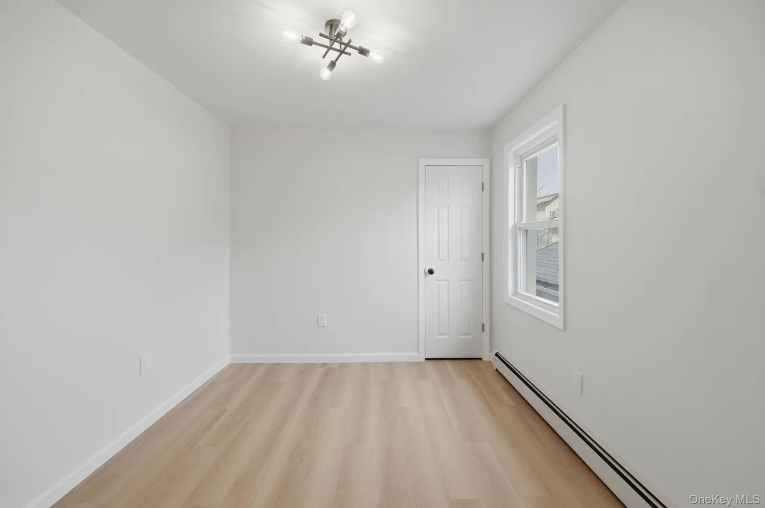 Photo of 424 Thieriot Avenue