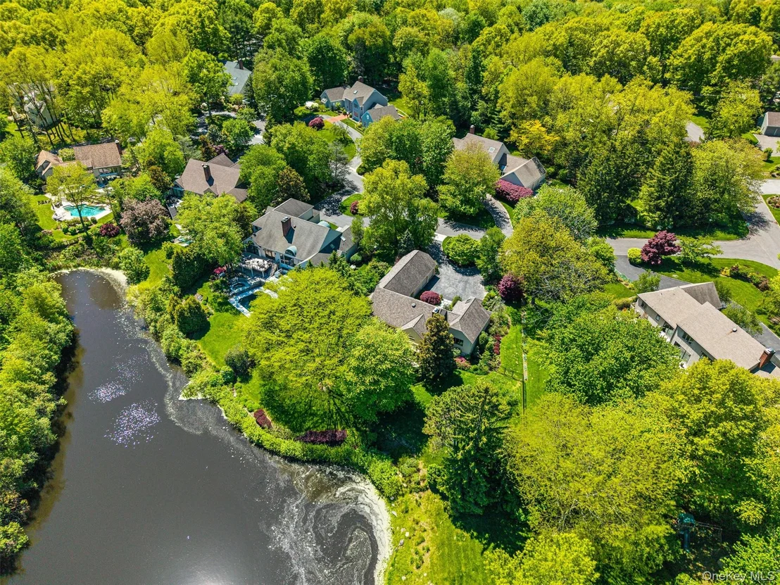 Photo of 9 Purchase Hills Drive