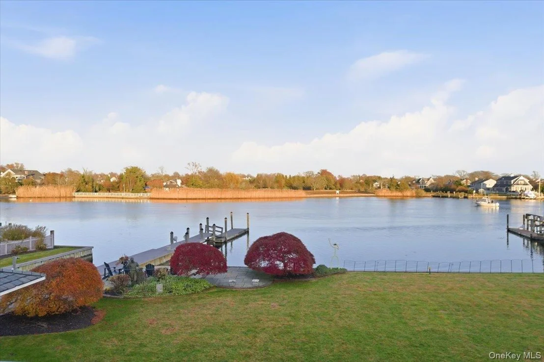 Photo of 165 Peninsula Drive