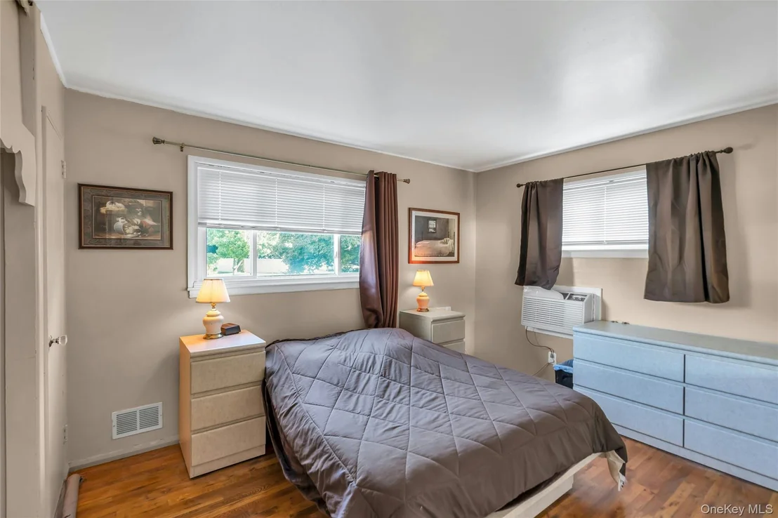 Photo of 28 Lillian Lane