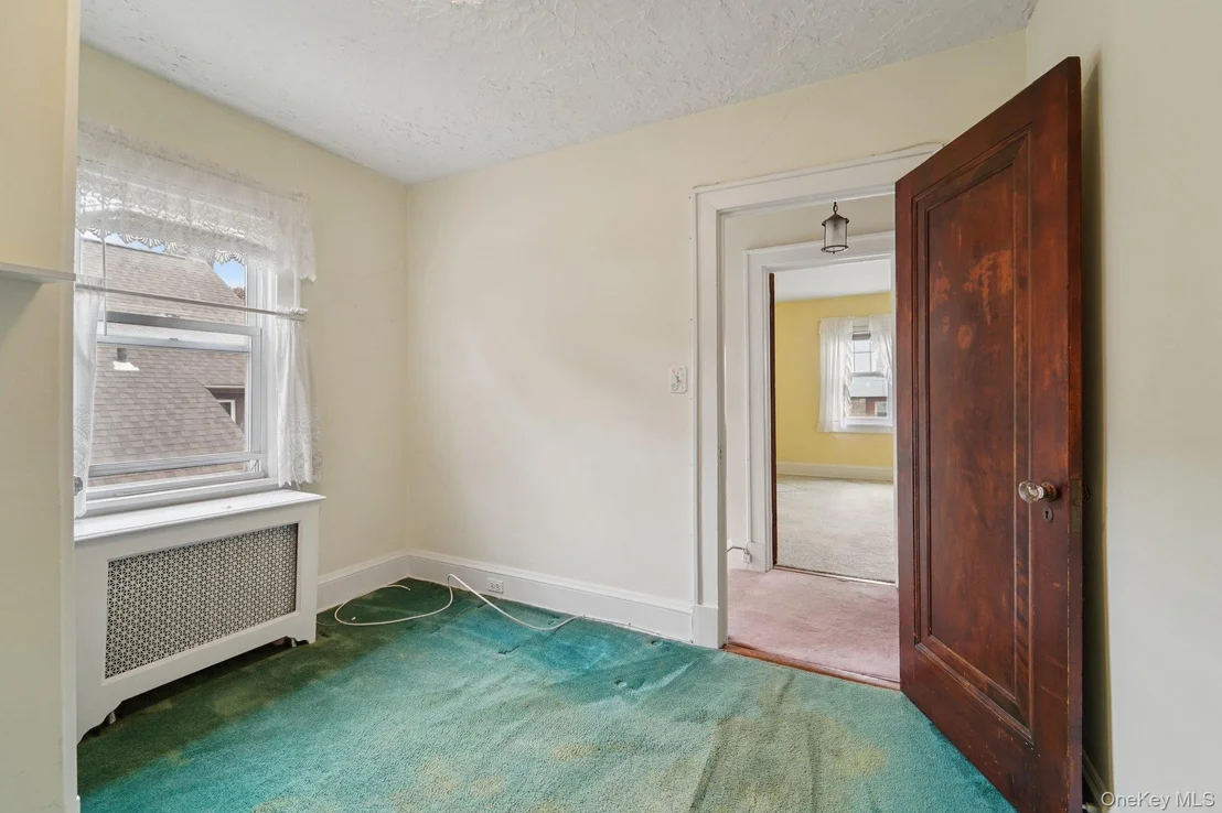 Photo of 115 Morsemere Avenue
