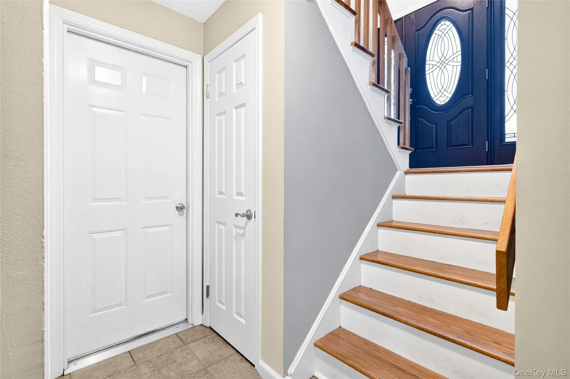 Photo of 4 Rockridge Drive