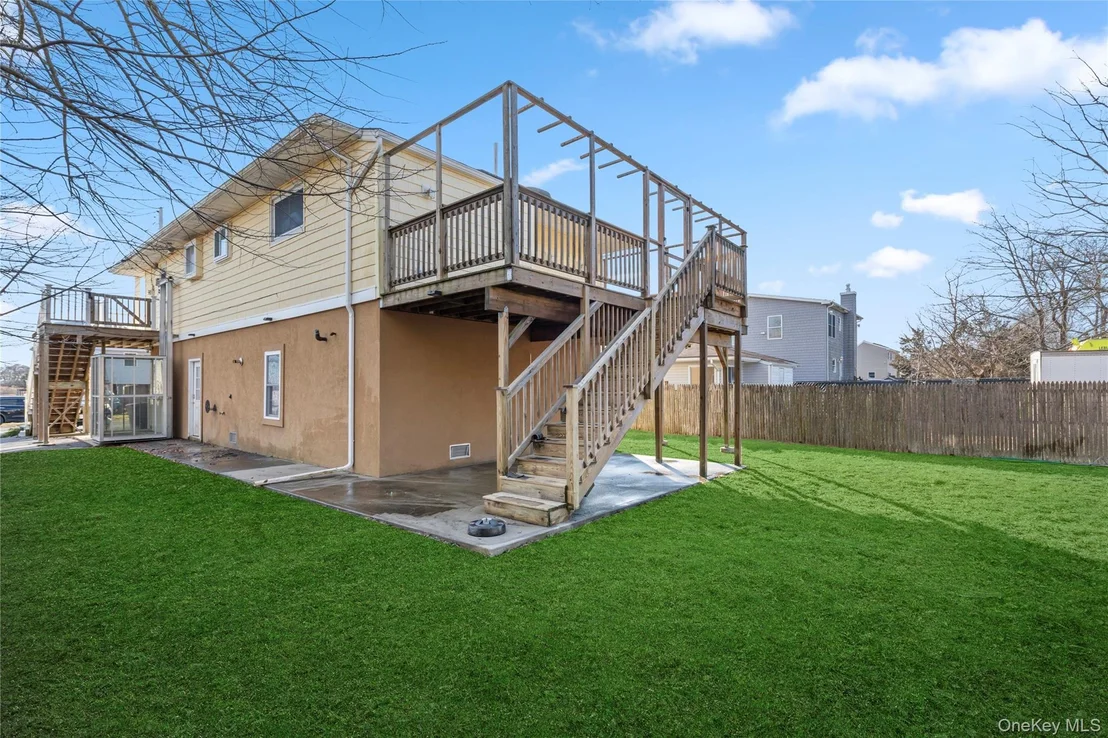 Photo of 15 Shore Drive