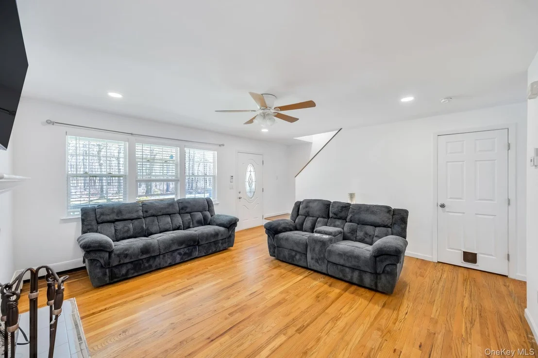 Photo of 343 Oak Avenue