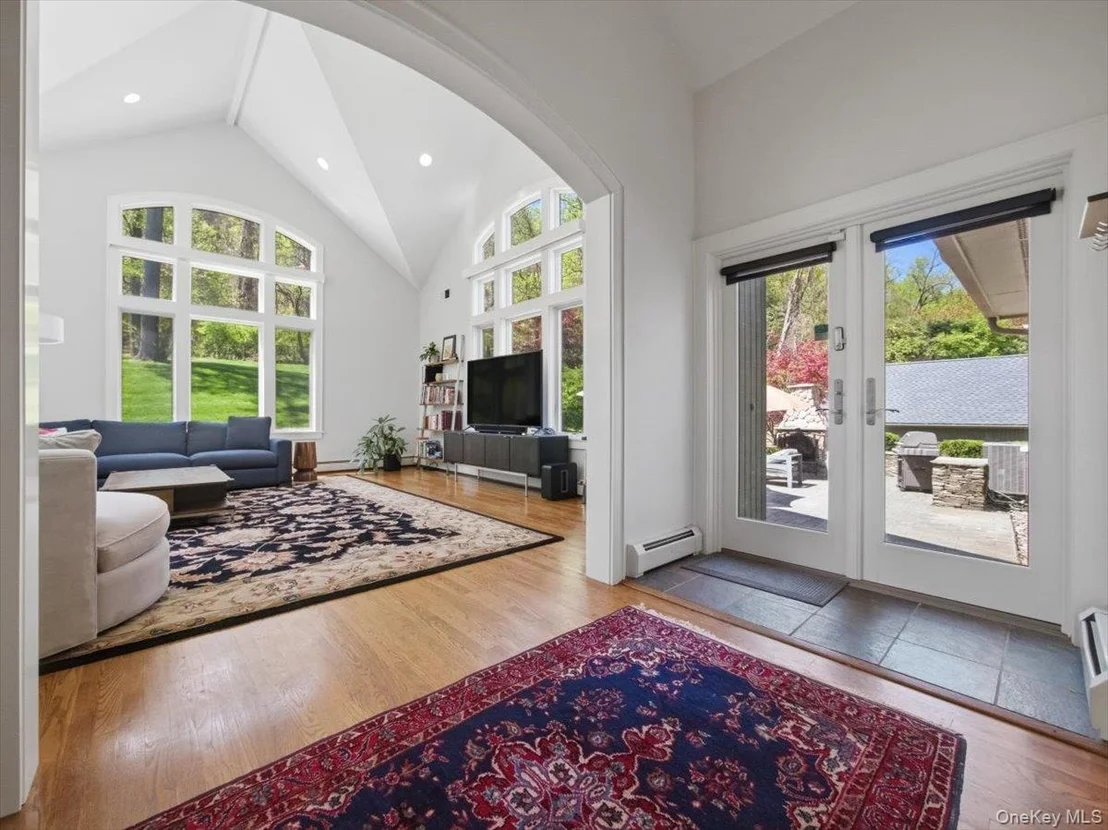 Photo of 608 Palmer Drive