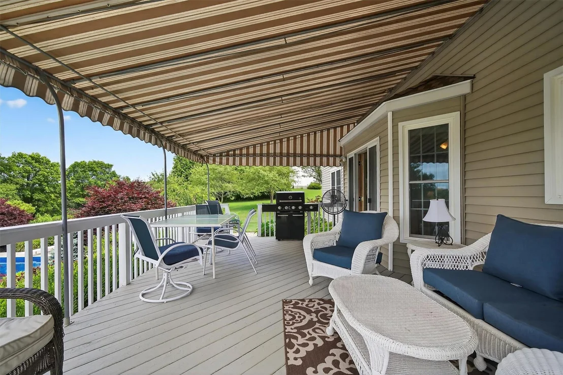 Photo of 106 Maple Avenue