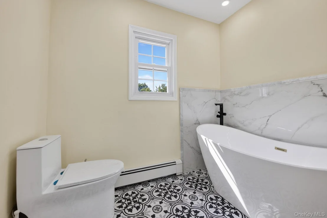 Photo of 669 Vassar Road