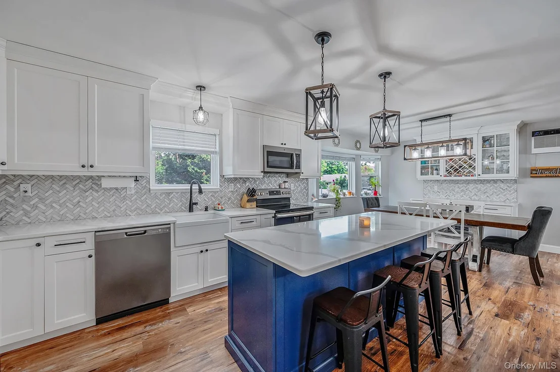 Photo of 53 Abbott Avenue