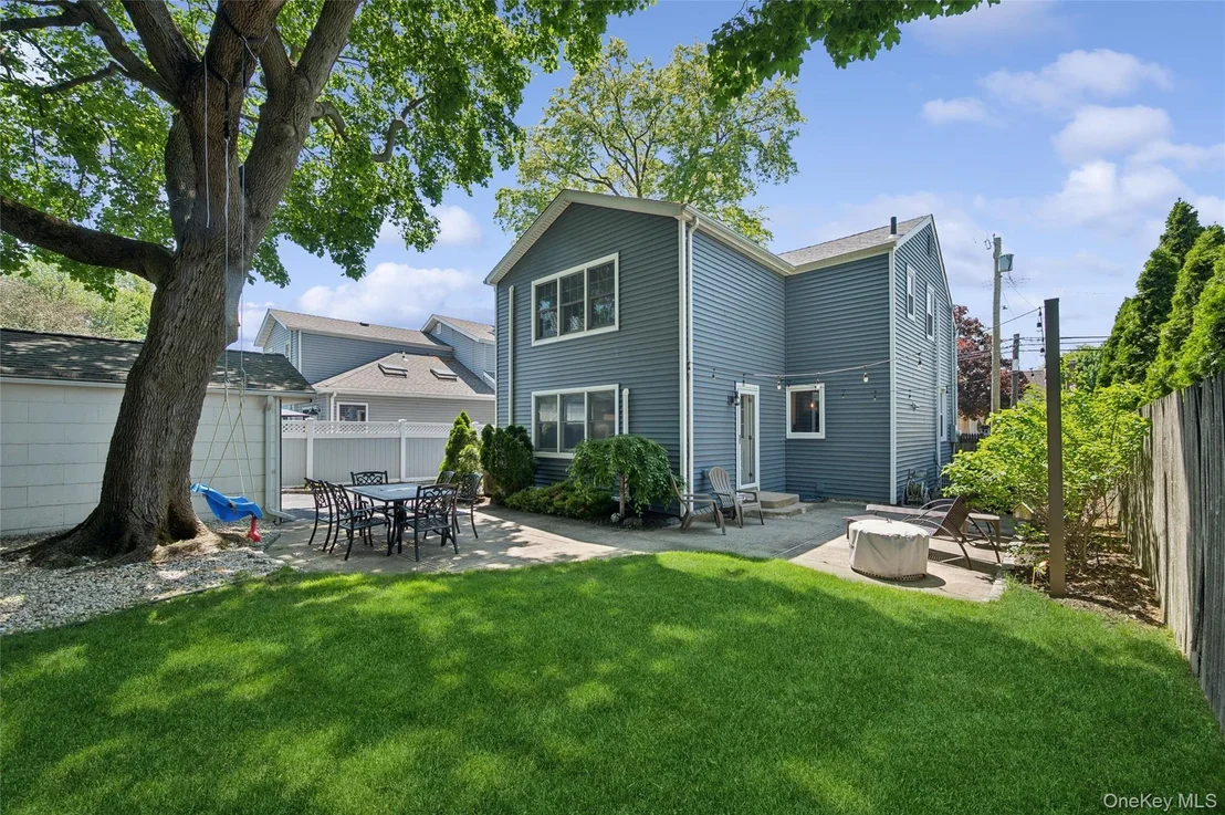 Photo of 2197 Pine Street