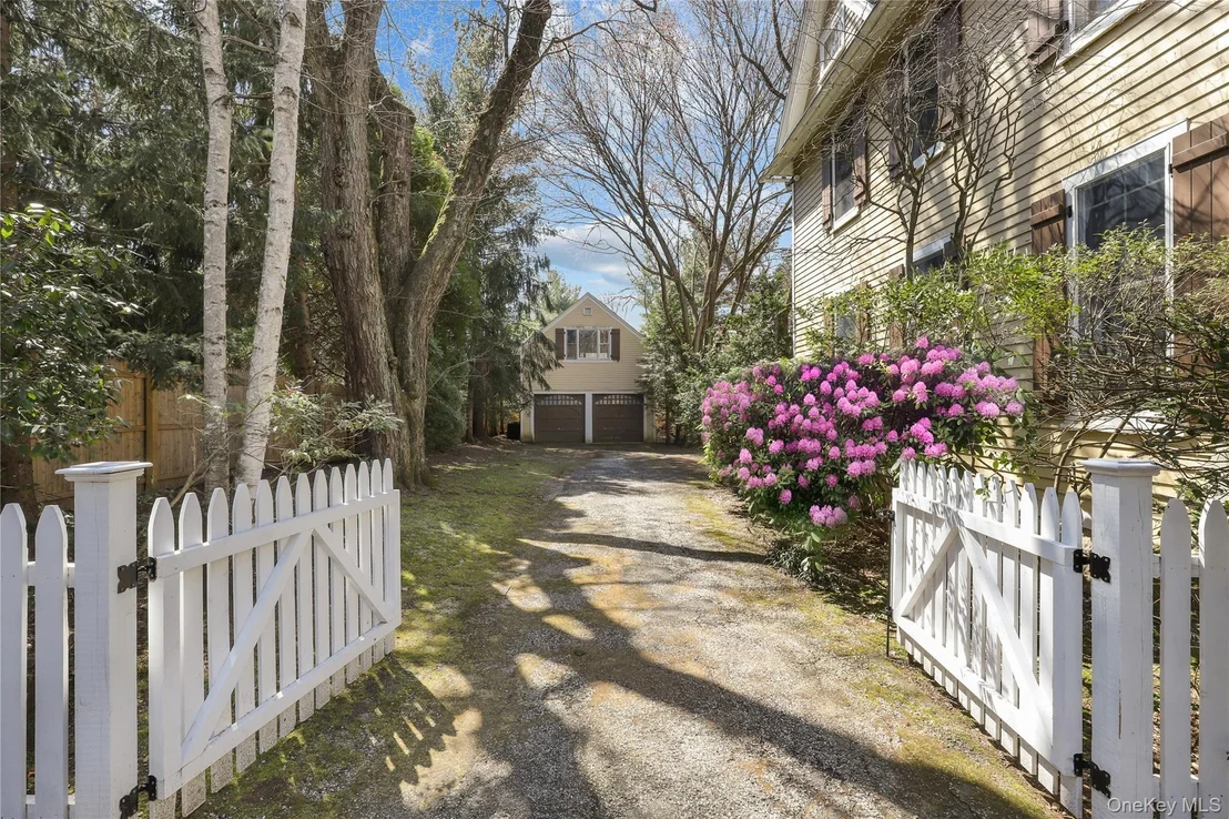 Photo of 19 Coprock Road
