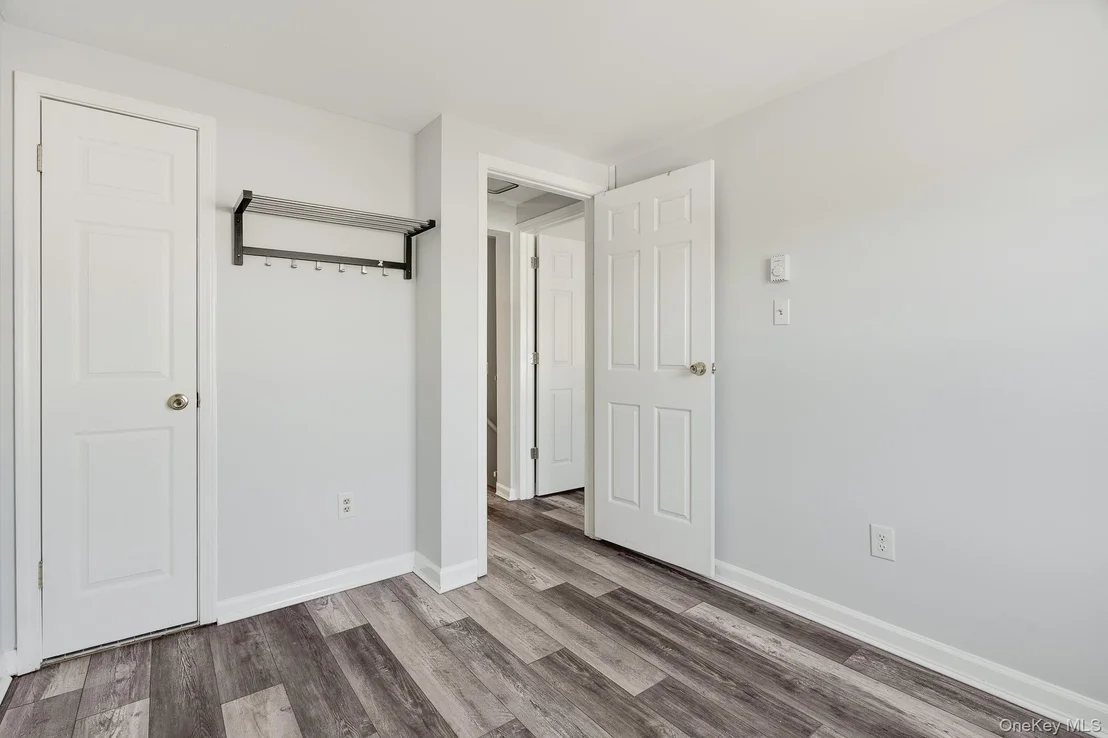 Photo of 102 Rinaldi Boulevard