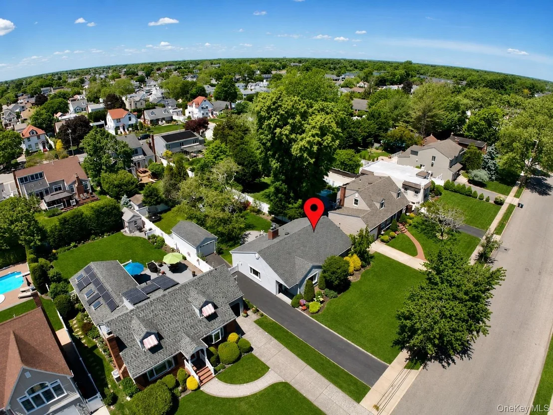 Photo of 51 Fox Boulevard