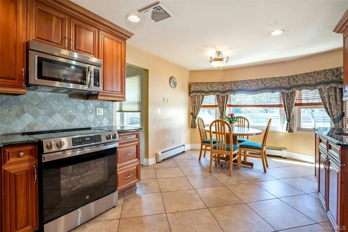 Photo of 37 Winthrop Road