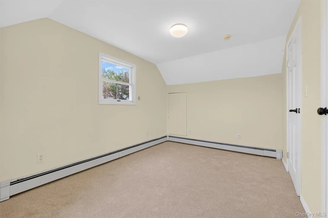Photo of 19 Cayuga Drive