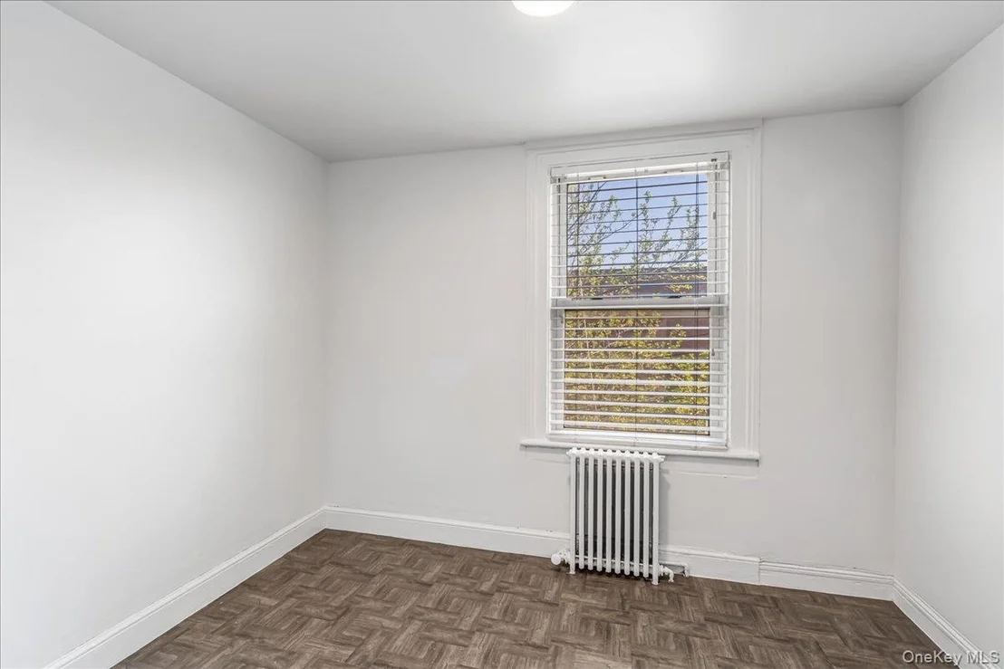 Photo of 5739 57th Road