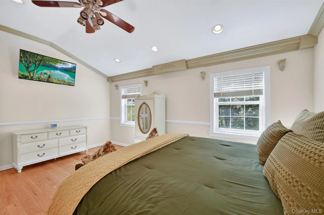 Photo of 20 Alexander Drive