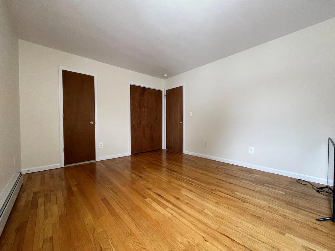 Photo of 1655 Lewis Road