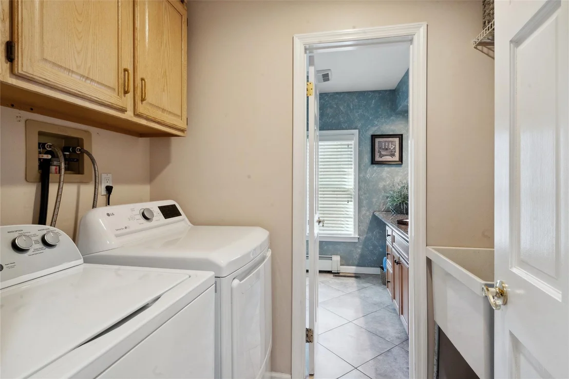Photo of 45 Sunhill Road