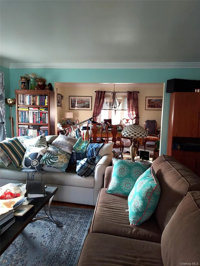 Photo of 100 Beechwood Avenue