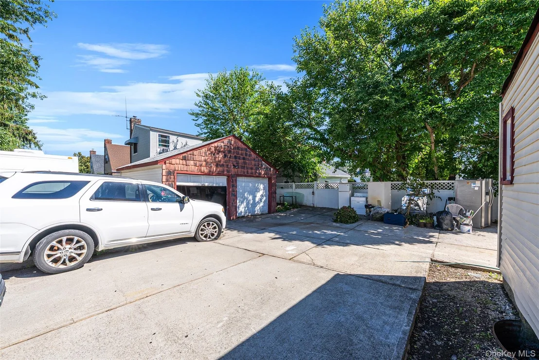 Photo of 231 Cedar Street