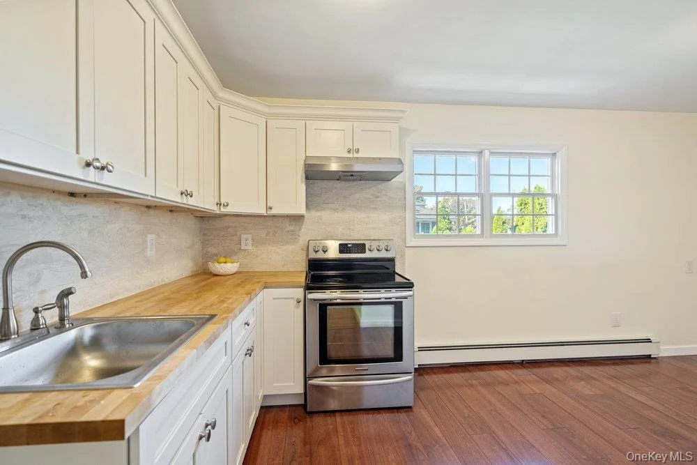 Photo of 91 15th Avenue