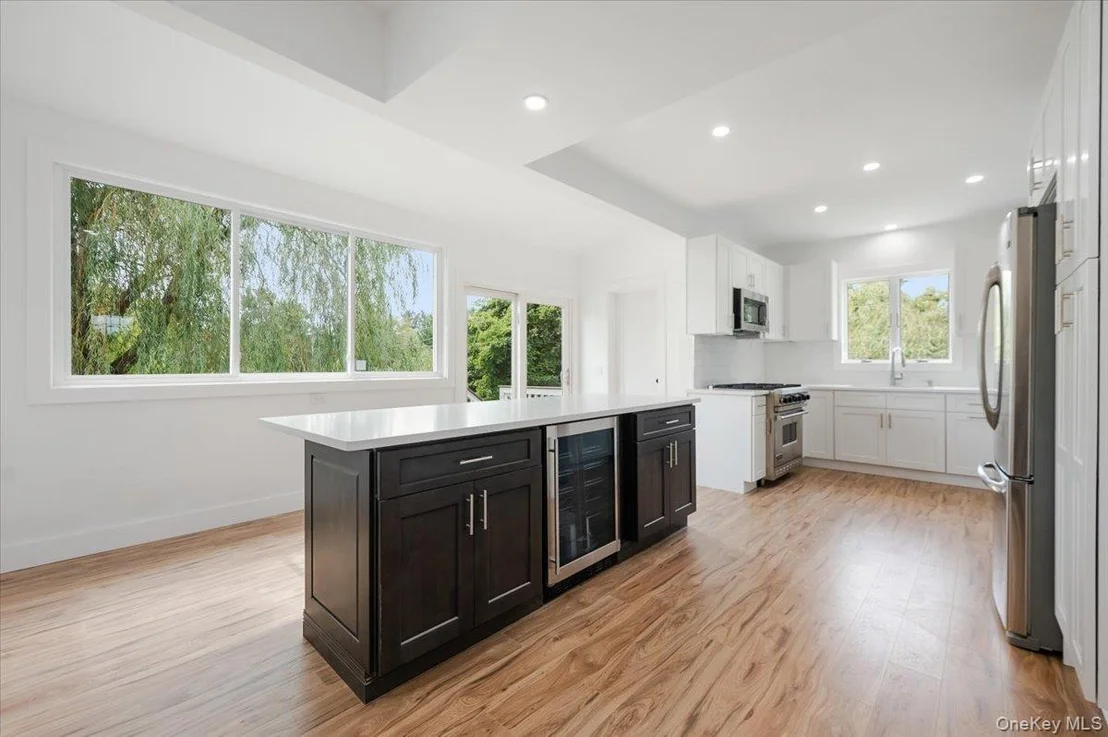 Photo of 56 Oak Beach Road