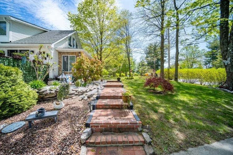 Photo of 559 Noxon Road