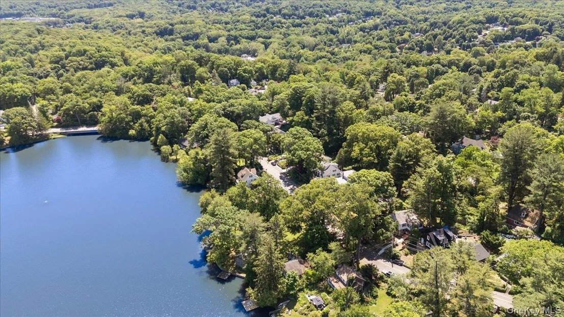 Photo of 184 Lake Drive