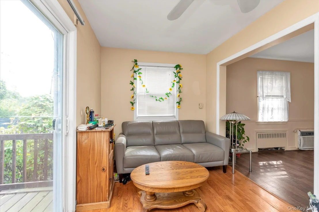 Photo of 1055 Archer Place