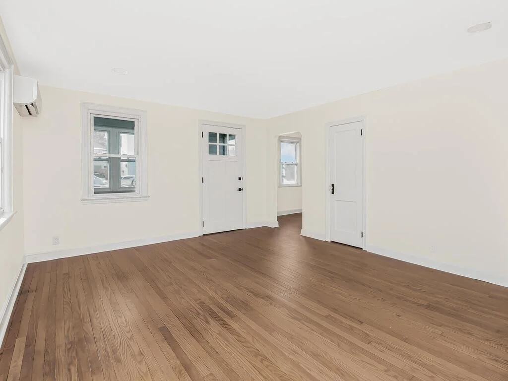 Photo of 2 Willow Avenue
