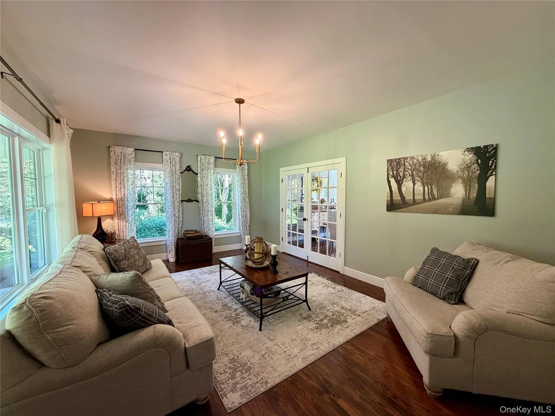 Photo of 101 Beverly Road