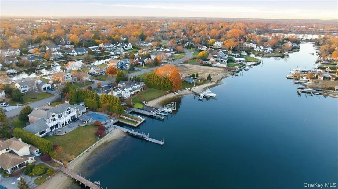 Photo of 165 Peninsula Drive