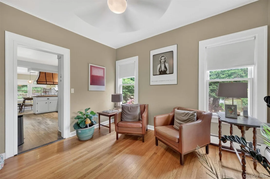 Photo of 10 Edwin Road